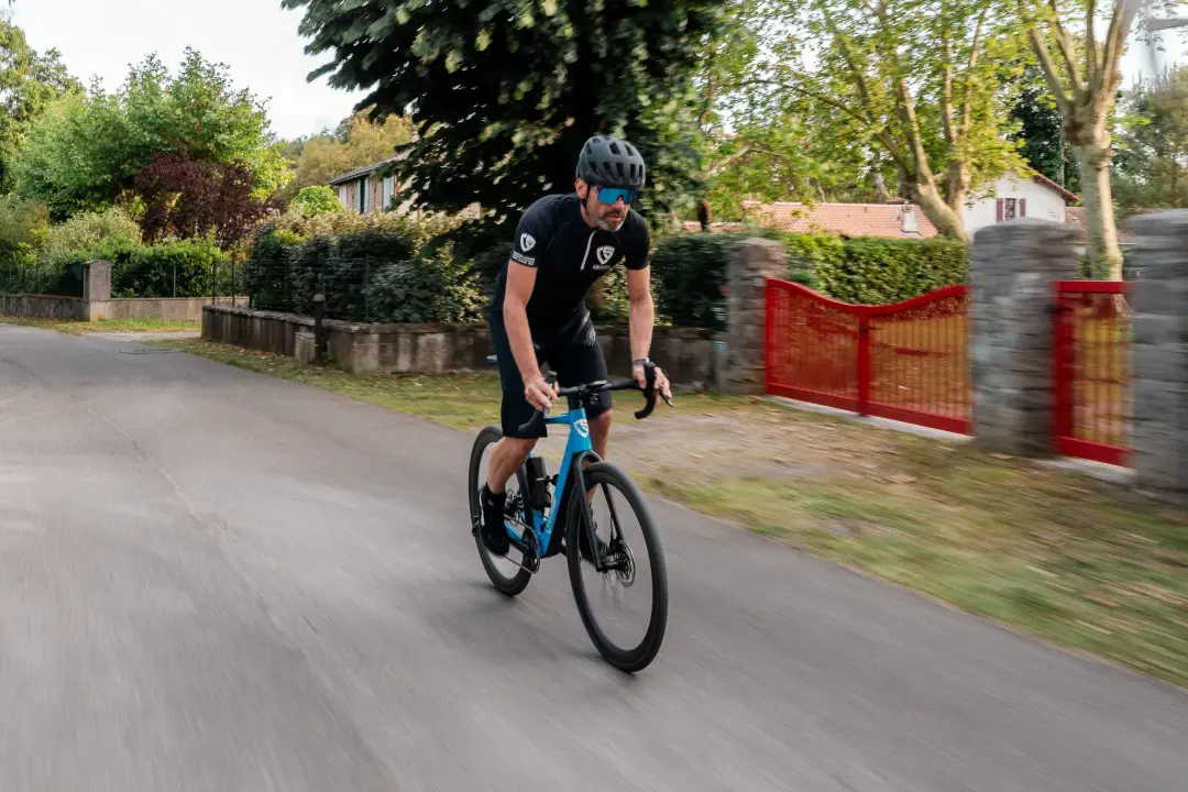 CSBikes Custom Gravel e-Bike: i14