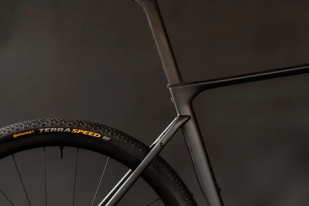 CSBikes Gravel Bike: G14