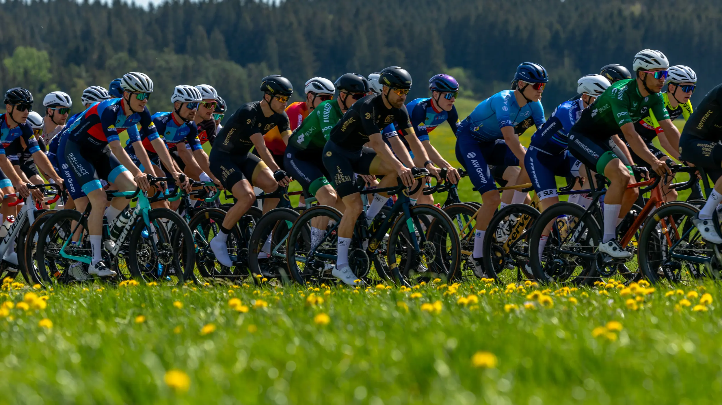 CS ROADteam: Doppelsieg für das CSBIKES RoadTeam