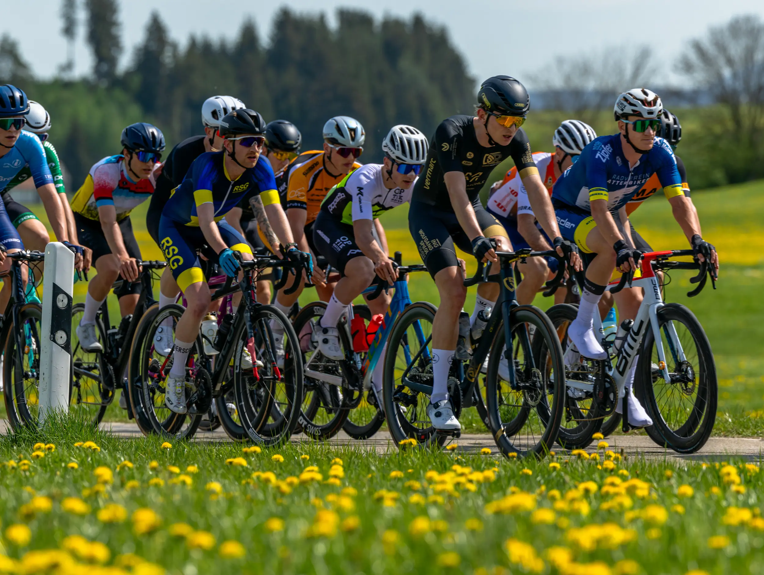 CS ROADteam: Doppelsieg für das CSBIKES RoadTeam